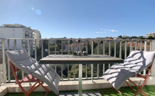 Centre de Cannes, terrasse, cave