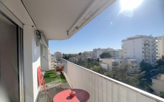 Centre de Cannes, terrasse, cave