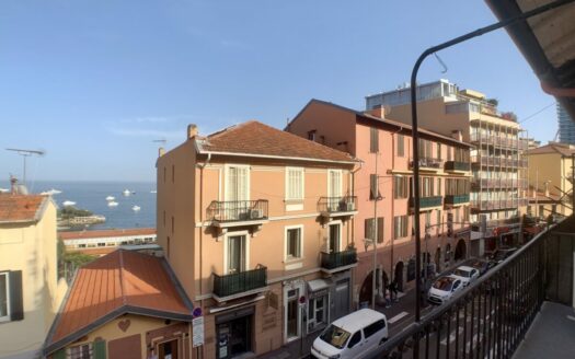 2 pieces proche Monaco balcon vue