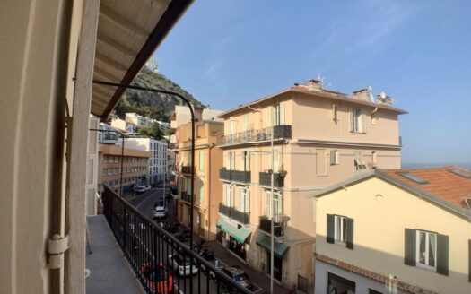 2 pieces proche Monaco balcon vue
