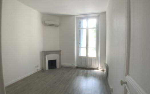 Appartement location a l’année Cannes bld Carnot