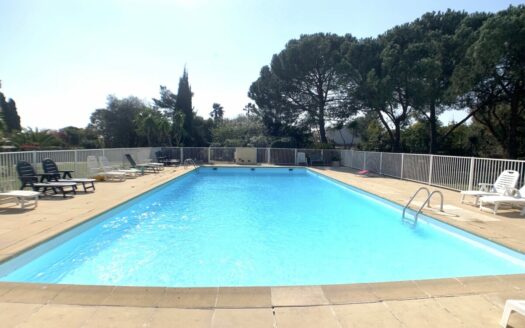 Appartement chemin de Vallauris avec piscine à Juan les Pins