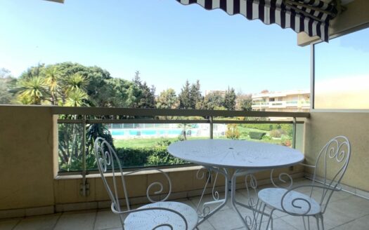 Appartement chemin de Vallauris avec piscine à Juan les Pins