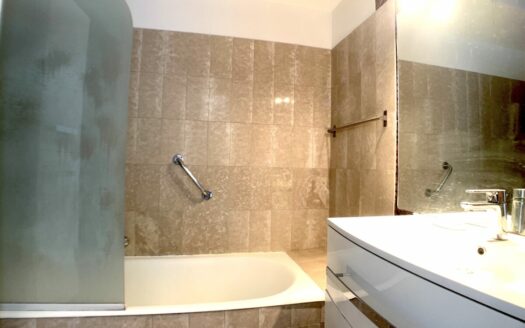 Appartement chemin de Vallauris avec piscine à Juan les Pins
