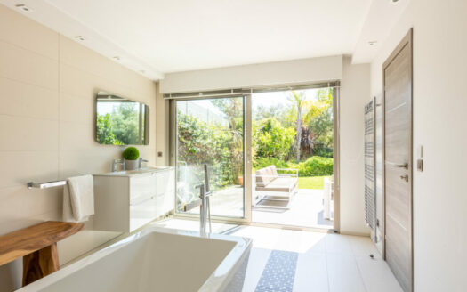 Villa Moderne Croix des Gardes à Cannes